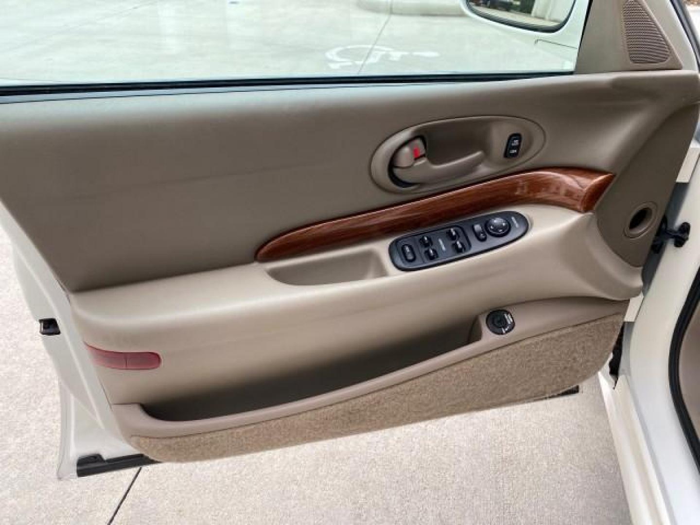 2003 White /Taupe Buick LeSabre LEATHER LOADED LOW MILES 25,425 (1G4HP52K034) with an 3.8L 3800 V6 SFI Engine engine, Automatic transmission, located at 4701 North Dixie Hwy, Pompano Beach, FL, 33064, (954) 422-2889, 26.240938, -80.123474 - OUR WEBPAGE FLORIDACARS1.COM HAS OVER 100 PHOTOS AND FREE CARFAX LINK 2003 Buick Lesabre Custom Sedan 4 DR 3.8L V6 F 12V Gasoline 29 MPG Front Wheel Drive Features ABS Brakes Air Conditioning AM/FM Stereo Automatic Transmission Cassette Player CD Audio Cruise Control Leather Seats Power Locks Power- Photo#41
