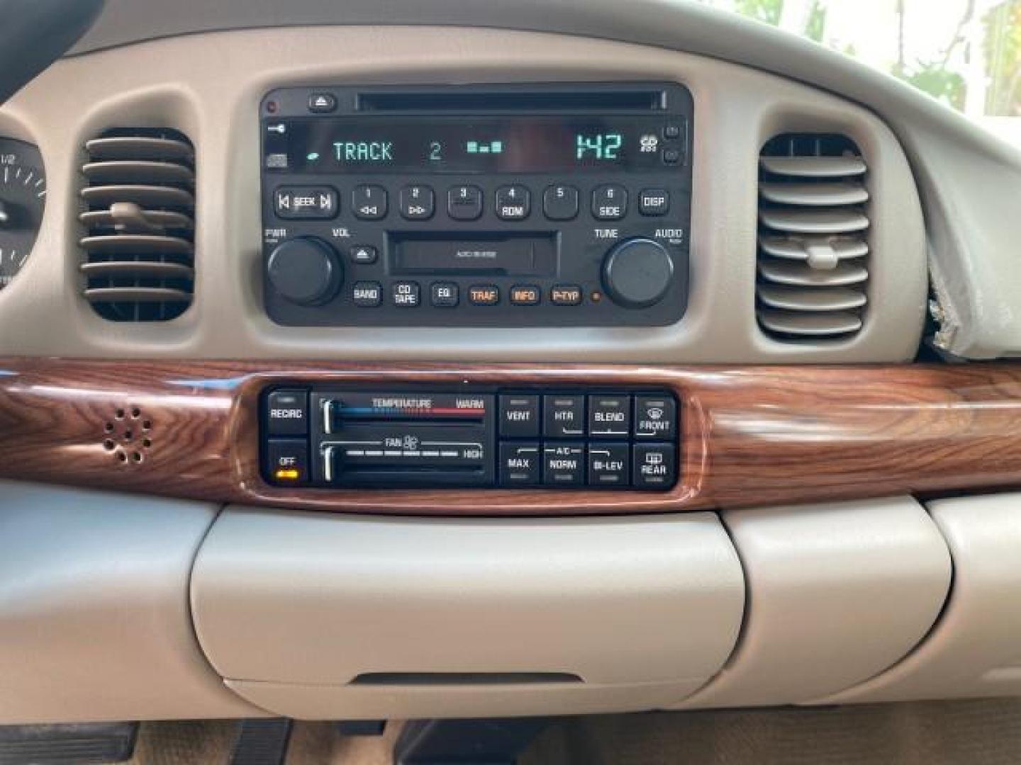 2003 White /Taupe Buick LeSabre LEATHER LOADED LOW MILES 25,425 (1G4HP52K034) with an 3.8L 3800 V6 SFI Engine engine, Automatic transmission, located at 4701 North Dixie Hwy, Pompano Beach, FL, 33064, (954) 422-2889, 26.240938, -80.123474 - OUR WEBPAGE FLORIDACARS1.COM HAS OVER 100 PHOTOS AND FREE CARFAX LINK 2003 Buick Lesabre Custom Sedan 4 DR 3.8L V6 F 12V Gasoline 29 MPG Front Wheel Drive Features ABS Brakes Air Conditioning AM/FM Stereo Automatic Transmission Cassette Player CD Audio Cruise Control Leather Seats Power Locks Power- Photo#58