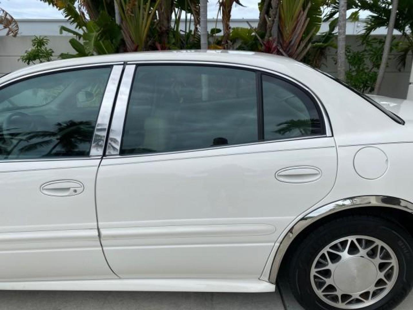 2003 White /Taupe Buick LeSabre LEATHER LOADED LOW MILES 25,425 (1G4HP52K034) with an 3.8L 3800 V6 SFI Engine engine, Automatic transmission, located at 4701 North Dixie Hwy, Pompano Beach, FL, 33064, (954) 422-2889, 26.240938, -80.123474 - OUR WEBPAGE FLORIDACARS1.COM HAS OVER 100 PHOTOS AND FREE CARFAX LINK 2003 Buick Lesabre Custom Sedan 4 DR 3.8L V6 F 12V Gasoline 29 MPG Front Wheel Drive Features ABS Brakes Air Conditioning AM/FM Stereo Automatic Transmission Cassette Player CD Audio Cruise Control Leather Seats Power Locks Power- Photo#69