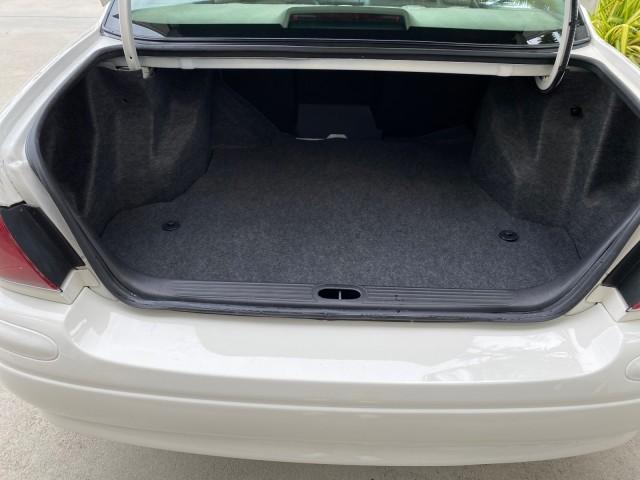 2003 White /Taupe Buick LeSabre LEATHER LOADED LOW MILES 25,425 (1G4HP52K034) with an 3.8L 3800 V6 SFI Engine engine, Automatic transmission, located at 4701 North Dixie Hwy, Pompano Beach, FL, 33064, (954) 422-2889, 26.240938, -80.123474 - OUR WEBPAGE FLORIDACARS1.COM HAS OVER 100 PHOTOS AND FREE CARFAX LINK 2003 Buick Lesabre Custom Sedan 4 DR 3.8L V6 F 12V Gasoline 29 MPG Front Wheel Drive Features ABS Brakes Air Conditioning AM/FM Stereo Automatic Transmission Cassette Player CD Audio Cruise Control Leather Seats Power Locks Power - Photo#90