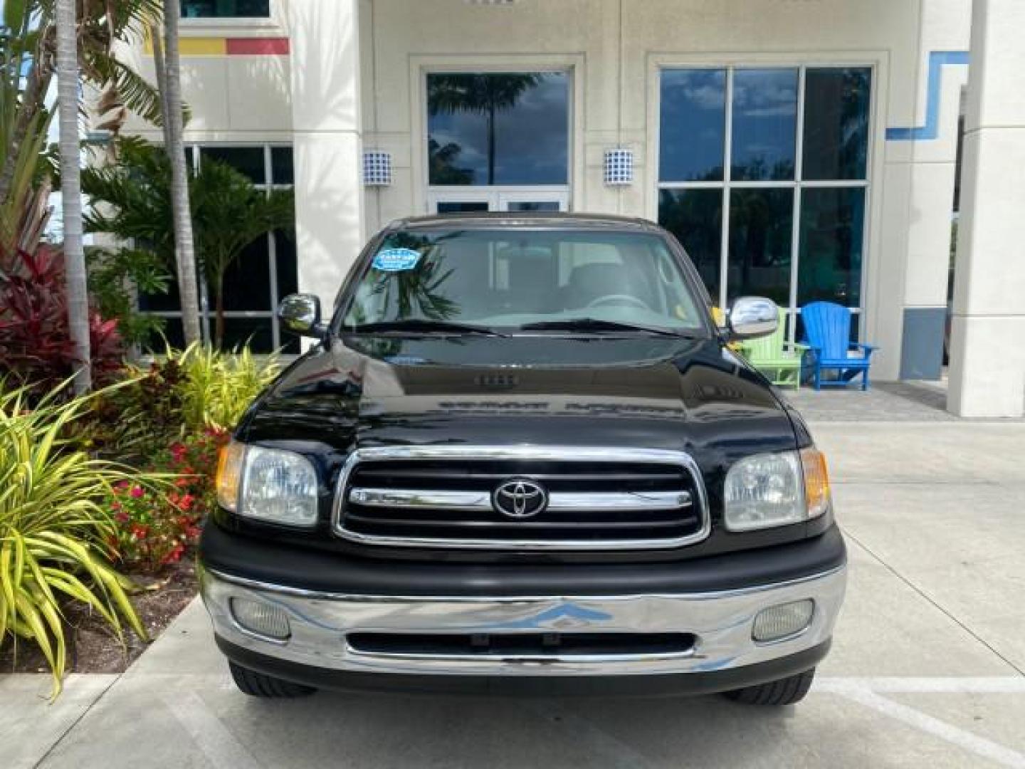 2002 Black /Oak Toyota Tundra ACCESS SR5 LEATHER LOW MILES 90,481 (5TBRN34102S) with an 3.4L DOHC EFI 24-Valve V6 Engine engine, Automatic transmission, located at 4701 North Dixie Hwy, Pompano Beach, FL, 33064, (954) 422-2889, 26.240938, -80.123474 - OUR WEBPAGE FLORIDACARS1.COM HAS OVER 100 PHOTOS AND FREE CARFAX LINK 2002 Toyota Tundra SR5 4 Door Extended Cab Pickup 3.4L V6 F DOHC 24V Gasoline 20 MPG Rear Wheel Drive Features ABS Brakes Air Conditioning Alloy Wheels AM/FM Stereo Automatic Transmission Bed Liner CD Audio Cruise Control Leather- Photo#27