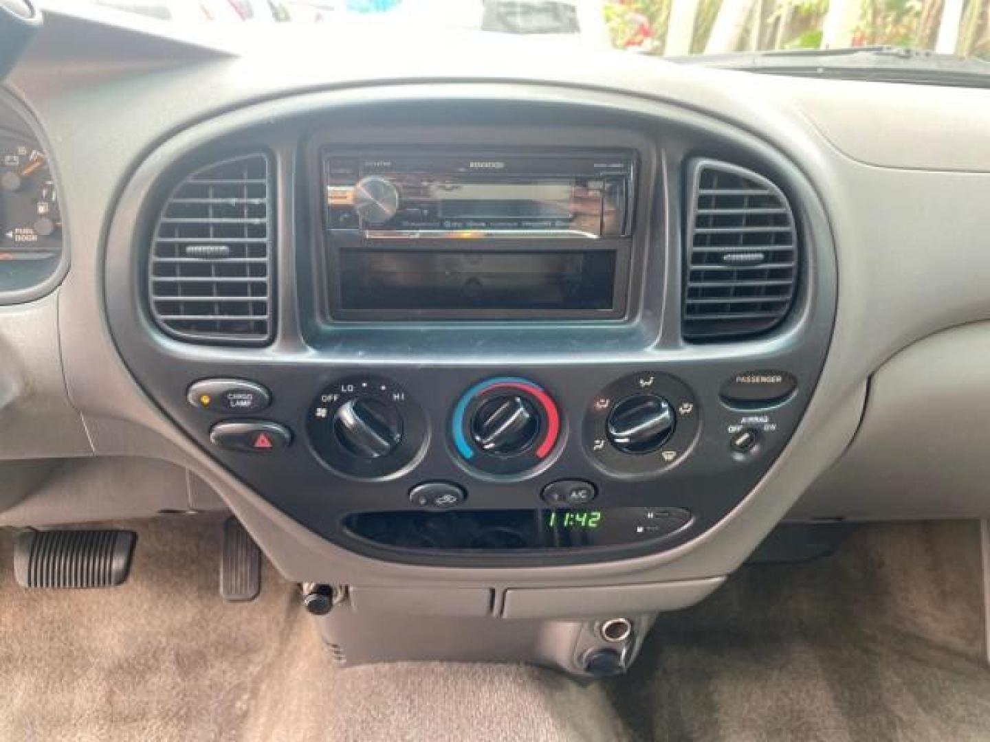 2002 Black /Oak Toyota Tundra ACCESS SR5 LEATHER LOW MILES 90,481 (5TBRN34102S) with an 3.4L DOHC EFI 24-Valve V6 Engine engine, Automatic transmission, located at 4701 North Dixie Hwy, Pompano Beach, FL, 33064, (954) 422-2889, 26.240938, -80.123474 - OUR WEBPAGE FLORIDACARS1.COM HAS OVER 100 PHOTOS AND FREE CARFAX LINK 2002 Toyota Tundra SR5 4 Door Extended Cab Pickup 3.4L V6 F DOHC 24V Gasoline 20 MPG Rear Wheel Drive Features ABS Brakes Air Conditioning Alloy Wheels AM/FM Stereo Automatic Transmission Bed Liner CD Audio Cruise Control Leather- Photo#56