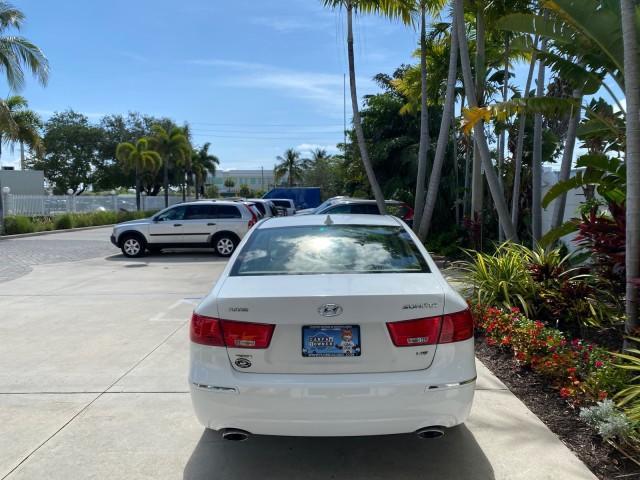 2009 Pearl White /Camel Hyundai Sonata SUNROOF Limited LOW MILES 45,849 (5NPEU46F69H) with an 3.3L DOHC V6 Engine engine, Automatic transmission, located at 4701 North Dixie Hwy, Pompano Beach, FL, 33064, (954) 422-2889, 26.240938, -80.123474 - OUR WEBPAGE FLORIDACARS1.COM HAS OVER 100 PHOTOS AND FREE CARFAX LINK 2009 Hyundai Sonata Limited V6 Sedan 4 DR 3.3L V6 F DOHC 24V Gasoline 19 MPG Front Wheel Drive Features ABS Brakes Air Conditioning Alloy Wheels AM/FM Stereo Automatic Transmission Auxiliary Audio Input CD Audio Cruise Control Fro - Photo#6