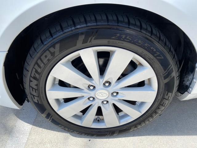 2009 Pearl White /Camel Hyundai Sonata SUNROOF Limited LOW MILES 45,849 (5NPEU46F69H) with an 3.3L DOHC V6 Engine engine, Automatic transmission, located at 4701 North Dixie Hwy, Pompano Beach, FL, 33064, (954) 422-2889, 26.240938, -80.123474 - OUR WEBPAGE FLORIDACARS1.COM HAS OVER 100 PHOTOS AND FREE CARFAX LINK 2009 Hyundai Sonata Limited V6 Sedan 4 DR 3.3L V6 F DOHC 24V Gasoline 19 MPG Front Wheel Drive Features ABS Brakes Air Conditioning Alloy Wheels AM/FM Stereo Automatic Transmission Auxiliary Audio Input CD Audio Cruise Control Fro - Photo#19