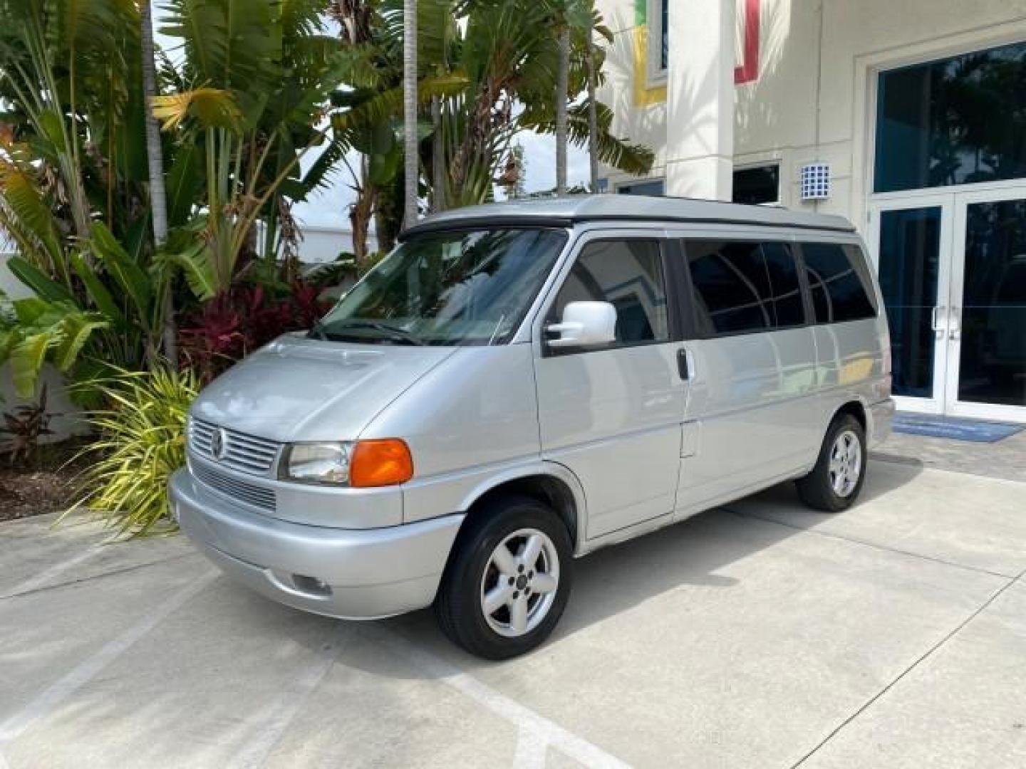 2003 Reflex Silver /Gray Volkswagen EuroVan MV POP UP CAMPER VAN (WV2NB47093H) with an 2.8L DOHC SMPI V6 Engine engine, Automatic transmission, located at 4701 North Dixie Hwy, Pompano Beach, FL, 33064, (954) 422-2889, 26.240938, -80.123474 - OUR WEBPAGE FLORIDACARS1.COM HAS OVER 100 PHOTOS AND FREE CARFAX LINK 2003 Volkswagen Eurovan MV Westfalia Pop Top Camper Van 2.8L I6 F Gasoline 20 MPG Front Wheel Drive Features ABS Brakes Air Conditioning Alloy Wheels AM/FM Stereo Automatic Transmission Cloth Seats Cruise Control Power Locks Power- Photo#28
