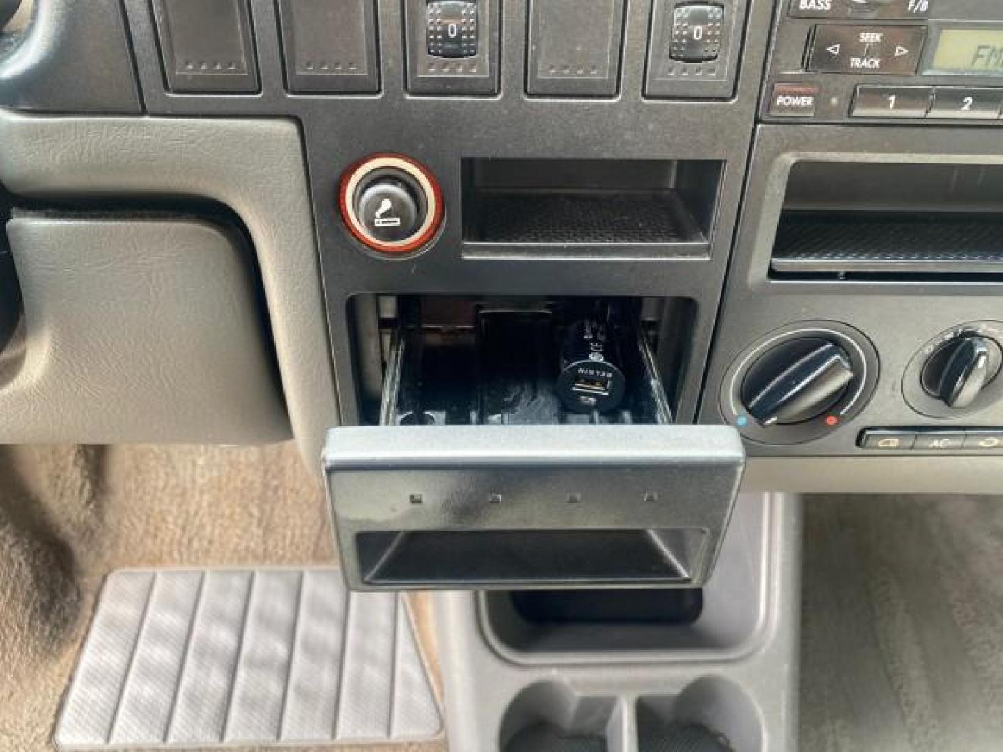 2003 Reflex Silver /Gray Volkswagen EuroVan MV POP UP CAMPER VAN (WV2NB47093H) with an 2.8L DOHC SMPI V6 Engine engine, Automatic transmission, located at 4701 North Dixie Hwy, Pompano Beach, FL, 33064, (954) 422-2889, 26.240938, -80.123474 - OUR WEBPAGE FLORIDACARS1.COM HAS OVER 100 PHOTOS AND FREE CARFAX LINK 2003 Volkswagen Eurovan MV Westfalia Pop Top Camper Van 2.8L I6 F Gasoline 20 MPG Front Wheel Drive Features ABS Brakes Air Conditioning Alloy Wheels AM/FM Stereo Automatic Transmission Cloth Seats Cruise Control Power Locks Power- Photo#59