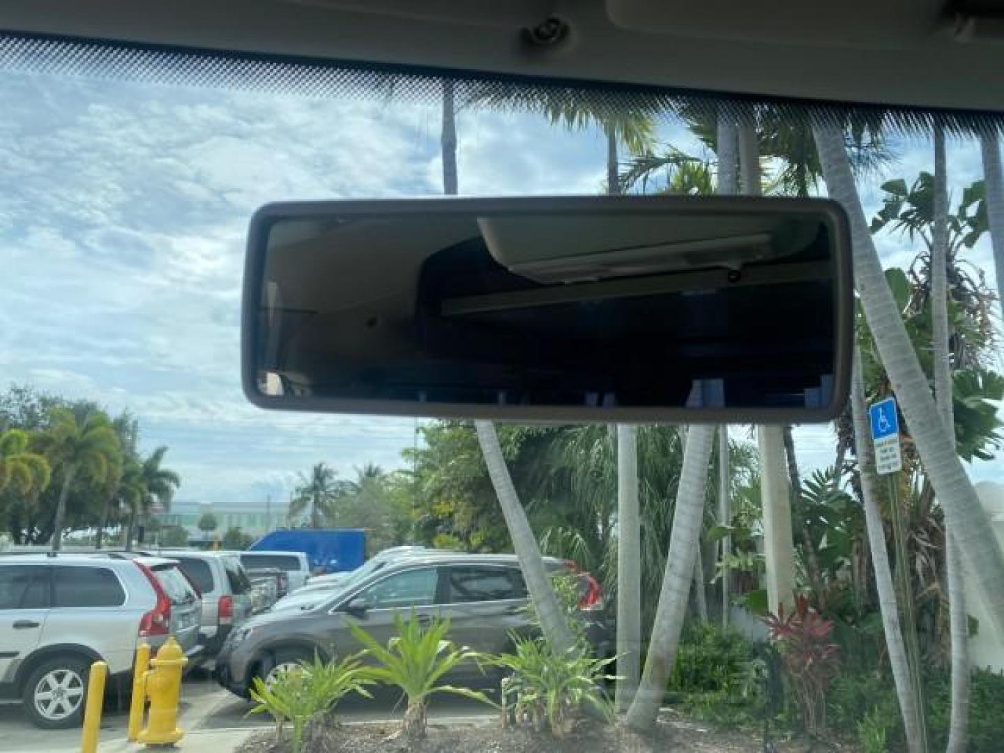 2003 Reflex Silver /Gray Volkswagen EuroVan MV POP UP CAMPER VAN (WV2NB47093H) with an 2.8L DOHC SMPI V6 Engine engine, Automatic transmission, located at 4701 North Dixie Hwy, Pompano Beach, FL, 33064, (954) 422-2889, 26.240938, -80.123474 - OUR WEBPAGE FLORIDACARS1.COM HAS OVER 100 PHOTOS AND FREE CARFAX LINK 2003 Volkswagen Eurovan MV Westfalia Pop Top Camper Van 2.8L I6 F Gasoline 20 MPG Front Wheel Drive Features ABS Brakes Air Conditioning Alloy Wheels AM/FM Stereo Automatic Transmission Cloth Seats Cruise Control Power Locks Power- Photo#62