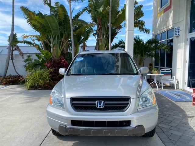 2004 Starlight Silver Metallic /Gray Honda Pilot EX-L 4WD LOW MILES 64,262 (2HKYF18574H) with an 3.5L SOHC PGM-FI 24-Valve VTEC V6 Engine engine, Automatic transmission, located at 4701 North Dixie Hwy, Pompano Beach, FL, 33064, (954) 422-2889, 26.240938, -80.123474 - OUR WEBPAGE FLORIDACARS1.COM HAS OVER 100 PHOTOS AND FREE CARFAX LINK 2004 Honda Pilot EX-L 4WD/AWD 4 Door Wagon/Sport Utility 3.5L V6 F SOHC Gasoline 22 MPG All Wheel Drive Features 4WD/AWD ABS Brakes Air Conditioning Alloy Wheels AM/FM Stereo Automatic Transmission Cassette Player CD Audio Cruise- Photo#2