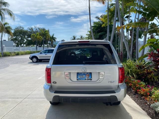 2004 Starlight Silver Metallic /Gray Honda Pilot EX-L 4WD LOW MILES 64,262 (2HKYF18574H) with an 3.5L SOHC PGM-FI 24-Valve VTEC V6 Engine engine, Automatic transmission, located at 4701 North Dixie Hwy, Pompano Beach, FL, 33064, (954) 422-2889, 26.240938, -80.123474 - OUR WEBPAGE FLORIDACARS1.COM HAS OVER 100 PHOTOS AND FREE CARFAX LINK 2004 Honda Pilot EX-L 4WD/AWD 4 Door Wagon/Sport Utility 3.5L V6 F SOHC Gasoline 22 MPG All Wheel Drive Features 4WD/AWD ABS Brakes Air Conditioning Alloy Wheels AM/FM Stereo Automatic Transmission Cassette Player CD Audio Cruise- Photo#6