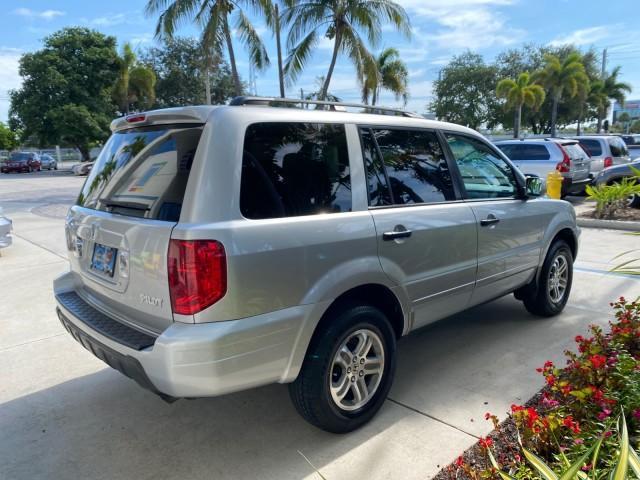 2004 Starlight Silver Metallic /Gray Honda Pilot EX-L 4WD LOW MILES 64,262 (2HKYF18574H) with an 3.5L SOHC PGM-FI 24-Valve VTEC V6 Engine engine, Automatic transmission, located at 4701 North Dixie Hwy, Pompano Beach, FL, 33064, (954) 422-2889, 26.240938, -80.123474 - OUR WEBPAGE FLORIDACARS1.COM HAS OVER 100 PHOTOS AND FREE CARFAX LINK 2004 Honda Pilot EX-L 4WD/AWD 4 Door Wagon/Sport Utility 3.5L V6 F SOHC Gasoline 22 MPG All Wheel Drive Features 4WD/AWD ABS Brakes Air Conditioning Alloy Wheels AM/FM Stereo Automatic Transmission Cassette Player CD Audio Cruise- Photo#7