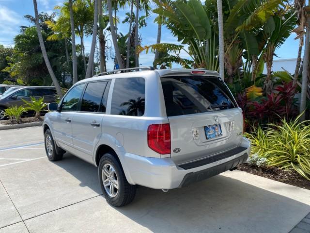 2004 Starlight Silver Metallic /Gray Honda Pilot EX-L 4WD LOW MILES 64,262 (2HKYF18574H) with an 3.5L SOHC PGM-FI 24-Valve VTEC V6 Engine engine, Automatic transmission, located at 4701 North Dixie Hwy, Pompano Beach, FL, 33064, (954) 422-2889, 26.240938, -80.123474 - OUR WEBPAGE FLORIDACARS1.COM HAS OVER 100 PHOTOS AND FREE CARFAX LINK 2004 Honda Pilot EX-L 4WD/AWD 4 Door Wagon/Sport Utility 3.5L V6 F SOHC Gasoline 22 MPG All Wheel Drive Features 4WD/AWD ABS Brakes Air Conditioning Alloy Wheels AM/FM Stereo Automatic Transmission Cassette Player CD Audio Cruise- Photo#31