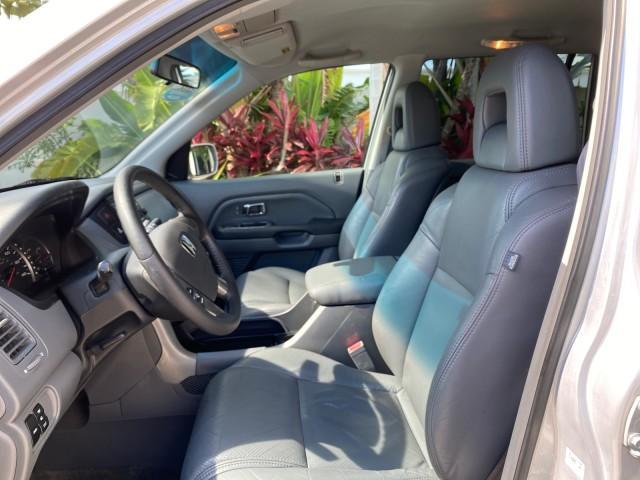 2004 Starlight Silver Metallic /Gray Honda Pilot EX-L 4WD LOW MILES 64,262 (2HKYF18574H) with an 3.5L SOHC PGM-FI 24-Valve VTEC V6 Engine engine, Automatic transmission, located at 4701 North Dixie Hwy, Pompano Beach, FL, 33064, (954) 422-2889, 26.240938, -80.123474 - OUR WEBPAGE FLORIDACARS1.COM HAS OVER 100 PHOTOS AND FREE CARFAX LINK 2004 Honda Pilot EX-L 4WD/AWD 4 Door Wagon/Sport Utility 3.5L V6 F SOHC Gasoline 22 MPG All Wheel Drive Features 4WD/AWD ABS Brakes Air Conditioning Alloy Wheels AM/FM Stereo Automatic Transmission Cassette Player CD Audio Cruise- Photo#40