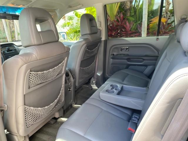 2004 Starlight Silver Metallic /Gray Honda Pilot EX-L 4WD LOW MILES 64,262 (2HKYF18574H) with an 3.5L SOHC PGM-FI 24-Valve VTEC V6 Engine engine, Automatic transmission, located at 4701 North Dixie Hwy, Pompano Beach, FL, 33064, (954) 422-2889, 26.240938, -80.123474 - OUR WEBPAGE FLORIDACARS1.COM HAS OVER 100 PHOTOS AND FREE CARFAX LINK 2004 Honda Pilot EX-L 4WD/AWD 4 Door Wagon/Sport Utility 3.5L V6 F SOHC Gasoline 22 MPG All Wheel Drive Features 4WD/AWD ABS Brakes Air Conditioning Alloy Wheels AM/FM Stereo Automatic Transmission Cassette Player CD Audio Cruise- Photo#73
