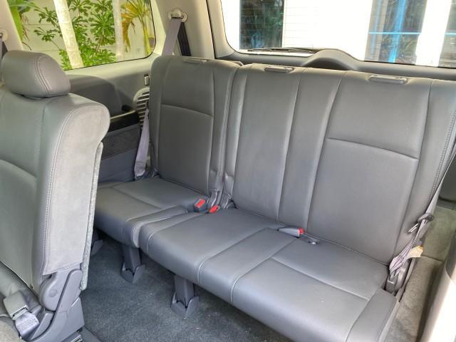 2004 Starlight Silver Metallic /Gray Honda Pilot EX-L 4WD LOW MILES 64,262 (2HKYF18574H) with an 3.5L SOHC PGM-FI 24-Valve VTEC V6 Engine engine, Automatic transmission, located at 4701 North Dixie Hwy, Pompano Beach, FL, 33064, (954) 422-2889, 26.240938, -80.123474 - OUR WEBPAGE FLORIDACARS1.COM HAS OVER 100 PHOTOS AND FREE CARFAX LINK 2004 Honda Pilot EX-L 4WD/AWD 4 Door Wagon/Sport Utility 3.5L V6 F SOHC Gasoline 22 MPG All Wheel Drive Features 4WD/AWD ABS Brakes Air Conditioning Alloy Wheels AM/FM Stereo Automatic Transmission Cassette Player CD Audio Cruise- Photo#83