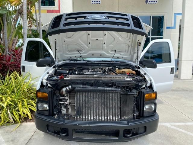 2008 Oxford White /Camel Ford Super Duty F-350 POWER STROKE TURBO DIESEL XL (1FTSF30R88E) with an 6.4L OHV V8 Turbo-Diesel Power Stroke Engine engine, Automatic transmission, located at 4701 North Dixie Hwy, Pompano Beach, FL, 33064, (954) 422-2889, 26.240938, -80.123474 - OUR WEBPAGE FLORIDACARS1.COM HAS OVER 100 PHOTOS AND FREE CARFAX LINK 2008 Ford F-350 Super Duty XL Turbo Diesel Pickup 6.4L V8 F Diesel Rear Wheel Drive Features ABS Brakes AM/FM Stereo Automatic Transmission Bed Liner Long Bed A/C Running Boards Turbo Diesel Engine Vinyl Seats 2008 Ford Super Duty- Photo#17