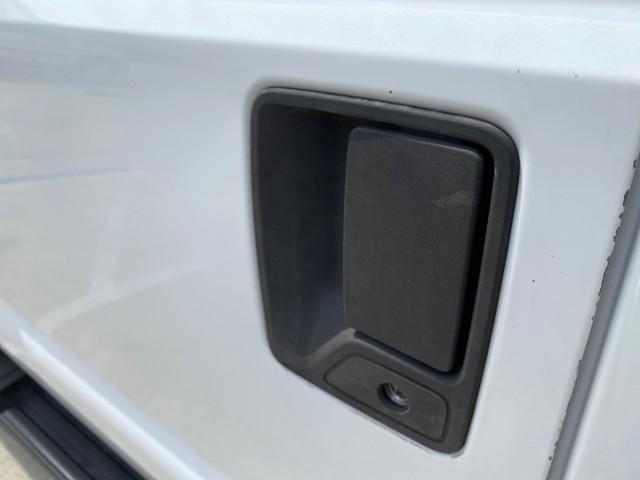 2008 Oxford White /Camel Ford Super Duty F-350 POWER STROKE TURBO DIESEL XL (1FTSF30R88E) with an 6.4L OHV V8 Turbo-Diesel Power Stroke Engine engine, Automatic transmission, located at 4701 North Dixie Hwy, Pompano Beach, FL, 33064, (954) 422-2889, 26.240938, -80.123474 - OUR WEBPAGE FLORIDACARS1.COM HAS OVER 100 PHOTOS AND FREE CARFAX LINK 2008 Ford F-350 Super Duty XL Turbo Diesel Pickup 6.4L V8 F Diesel Rear Wheel Drive Features ABS Brakes AM/FM Stereo Automatic Transmission Bed Liner Long Bed A/C Running Boards Turbo Diesel Engine Vinyl Seats 2008 Ford Super Duty- Photo#38
