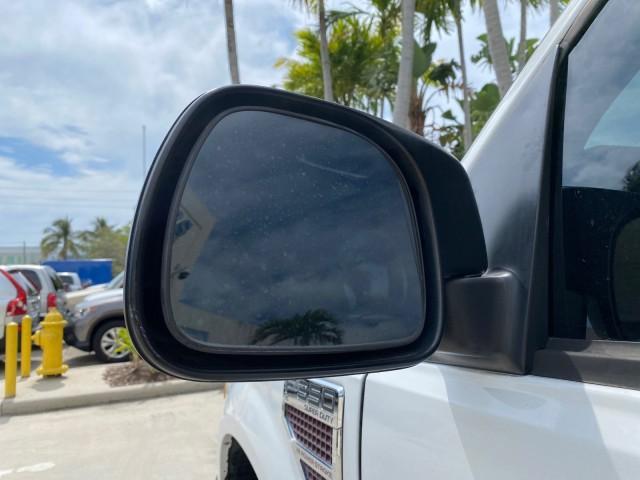 2008 Oxford White /Camel Ford Super Duty F-350 POWER STROKE TURBO DIESEL XL (1FTSF30R88E) with an 6.4L OHV V8 Turbo-Diesel Power Stroke Engine engine, Automatic transmission, located at 4701 North Dixie Hwy, Pompano Beach, FL, 33064, (954) 422-2889, 26.240938, -80.123474 - OUR WEBPAGE FLORIDACARS1.COM HAS OVER 100 PHOTOS AND FREE CARFAX LINK 2008 Ford F-350 Super Duty XL Turbo Diesel Pickup 6.4L V8 F Diesel Rear Wheel Drive Features ABS Brakes AM/FM Stereo Automatic Transmission Bed Liner Long Bed A/C Running Boards Turbo Diesel Engine Vinyl Seats 2008 Ford Super Duty- Photo#39