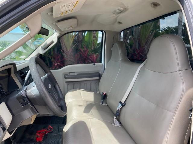 2008 Oxford White /Camel Ford Super Duty F-350 POWER STROKE TURBO DIESEL XL (1FTSF30R88E) with an 6.4L OHV V8 Turbo-Diesel Power Stroke Engine engine, Automatic transmission, located at 4701 North Dixie Hwy, Pompano Beach, FL, 33064, (954) 422-2889, 26.240938, -80.123474 - OUR WEBPAGE FLORIDACARS1.COM HAS OVER 100 PHOTOS AND FREE CARFAX LINK 2008 Ford F-350 Super Duty XL Turbo Diesel Pickup 6.4L V8 F Diesel Rear Wheel Drive Features ABS Brakes AM/FM Stereo Automatic Transmission Bed Liner Long Bed A/C Running Boards Turbo Diesel Engine Vinyl Seats 2008 Ford Super Duty- Photo#46