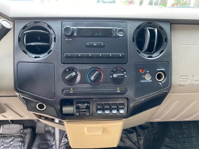 2008 Oxford White /Camel Ford Super Duty F-350 POWER STROKE TURBO DIESEL XL (1FTSF30R88E) with an 6.4L OHV V8 Turbo-Diesel Power Stroke Engine engine, Automatic transmission, located at 4701 North Dixie Hwy, Pompano Beach, FL, 33064, (954) 422-2889, 26.240938, -80.123474 - OUR WEBPAGE FLORIDACARS1.COM HAS OVER 100 PHOTOS AND FREE CARFAX LINK 2008 Ford F-350 Super Duty XL Turbo Diesel Pickup 6.4L V8 F Diesel Rear Wheel Drive Features ABS Brakes AM/FM Stereo Automatic Transmission Bed Liner Long Bed A/C Running Boards Turbo Diesel Engine Vinyl Seats 2008 Ford Super Duty- Photo#56