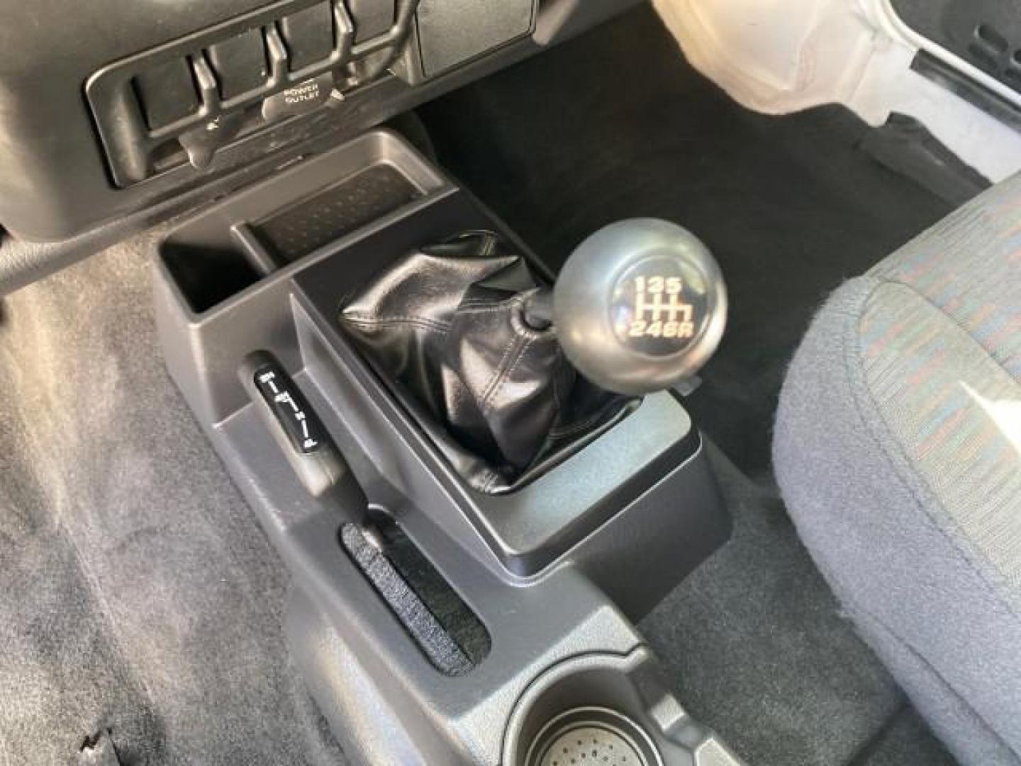 2005 Stone White /Dark Slate Gray Jeep Wrangler SE 4WD LOW MILES 29,371 1 OWNER (1J4FA29105P) with an 2.4L SMPI DOHC 16v 4-Cyl Engine engine, Manual transmission, located at 4701 North Dixie Hwy, Pompano Beach, FL, 33064, (954) 422-2889, 26.240938, -80.123474 - OUR WEBPAGE FLORIDACARS1.COM HAS OVER 100 PHOTOS AND FREE CARFAX LINK 2005 Jeep Wrangler SE 4WD 1 OWNER FACTORY ICE COLD AC 6 SPEED MANUAL Utility 2.4L I4 F Gasoline 21 MPG Rear Wheel Drive w/ 4X4 Features 4WD/AWD Air Conditioning Alloy Wheels AM/FM Stereo CD Audio Cloth Seats Manual Transmission So- Photo#61