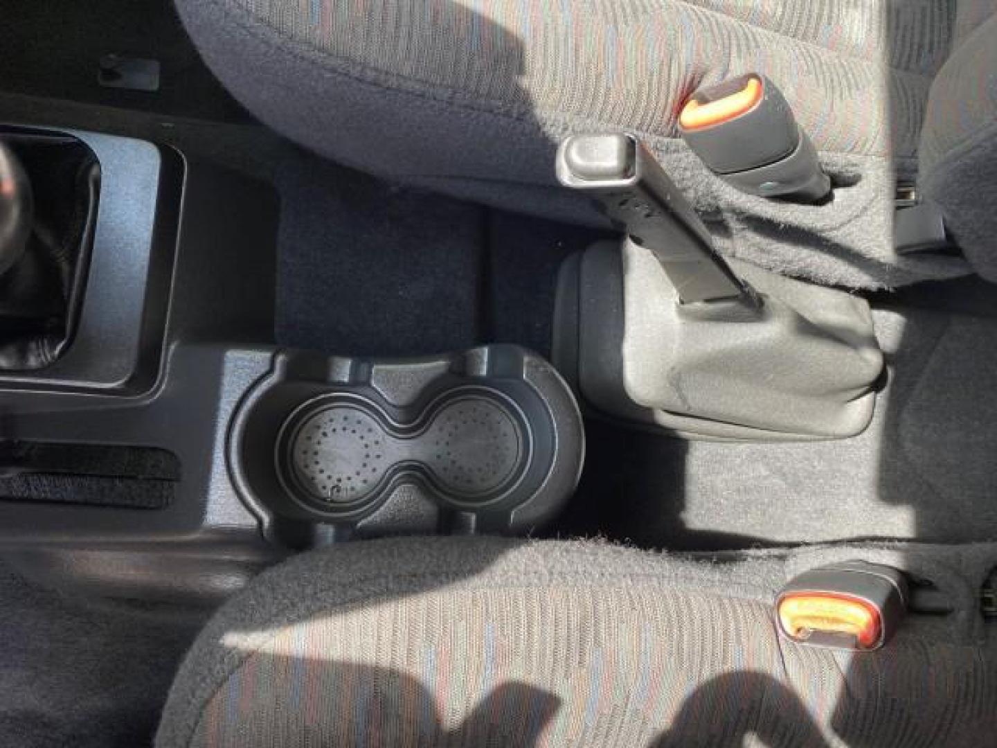 2005 Stone White /Dark Slate Gray Jeep Wrangler SE 4WD LOW MILES 29,371 1 OWNER (1J4FA29105P) with an 2.4L SMPI DOHC 16v 4-Cyl Engine engine, Manual transmission, located at 4701 North Dixie Hwy, Pompano Beach, FL, 33064, (954) 422-2889, 26.240938, -80.123474 - OUR WEBPAGE FLORIDACARS1.COM HAS OVER 100 PHOTOS AND FREE CARFAX LINK 2005 Jeep Wrangler SE 4WD 1 OWNER FACTORY ICE COLD AC 6 SPEED MANUAL Utility 2.4L I4 F Gasoline 21 MPG Rear Wheel Drive w/ 4X4 Features 4WD/AWD Air Conditioning Alloy Wheels AM/FM Stereo CD Audio Cloth Seats Manual Transmission So- Photo#63