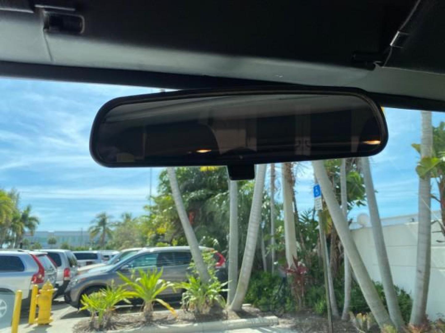 2005 Stone White /Dark Slate Gray Jeep Wrangler SE 4WD LOW MILES 29,371 1 OWNER (1J4FA29105P) with an 2.4L SMPI DOHC 16v 4-Cyl Engine engine, Manual transmission, located at 4701 North Dixie Hwy, Pompano Beach, FL, 33064, (954) 422-2889, 26.240938, -80.123474 - OUR WEBPAGE FLORIDACARS1.COM HAS OVER 100 PHOTOS AND FREE CARFAX LINK 2005 Jeep Wrangler SE 4WD 1 OWNER FACTORY ICE COLD AC 6 SPEED MANUAL Utility 2.4L I4 F Gasoline 21 MPG Rear Wheel Drive w/ 4X4 Features 4WD/AWD Air Conditioning Alloy Wheels AM/FM Stereo CD Audio Cloth Seats Manual Transmission So- Photo#64