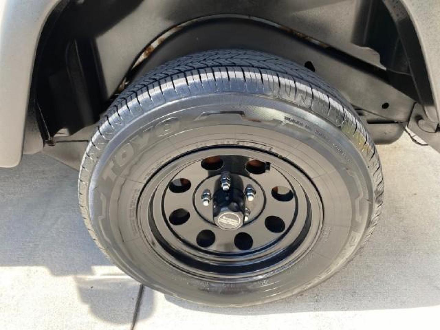 2005 Stone White /Dark Slate Gray Jeep Wrangler SE 4WD LOW MILES 29,371 1 OWNER (1J4FA29105P) with an 2.4L SMPI DOHC 16v 4-Cyl Engine engine, Manual transmission, located at 4701 North Dixie Hwy, Pompano Beach, FL, 33064, (954) 422-2889, 26.240938, -80.123474 - OUR WEBPAGE FLORIDACARS1.COM HAS OVER 100 PHOTOS AND FREE CARFAX LINK 2005 Jeep Wrangler SE 4WD 1 OWNER FACTORY ICE COLD AC 6 SPEED MANUAL Utility 2.4L I4 F Gasoline 21 MPG Rear Wheel Drive w/ 4X4 Features 4WD/AWD Air Conditioning Alloy Wheels AM/FM Stereo CD Audio Cloth Seats Manual Transmission So- Photo#76