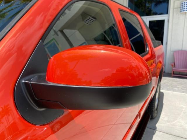 2009 Inferno Orange Metallic /Dark Cashmere/Light Cashmere Chevrolet Avalanche LT PU LOW MILES 58,696 (3GNEC22009G) with an 5.3L Vortec 1000 V8 SFI Flex-Fuel Engine engine, Automatic transmission, located at 4701 North Dixie Hwy, Pompano Beach, FL, 33064, (954) 422-2889, 26.240938, -80.123474 - OUR WEBPAGE FLORIDACARS1.COM HAS OVER 100 PHOTOS AND FREE CARFAX LINK 2009 Chevrolet Avalanche LT Sport Pickup 5.3L V8 F OHV 16V Flex Fuel 20 MPG Rear Wheel Drive Features 20 Inch Plus Wheels ABS Brakes Air Conditioning Alloy Wheels AM/FM Stereo Automatic Transmission Auxiliary Audio Input Bed Cover- Photo#40