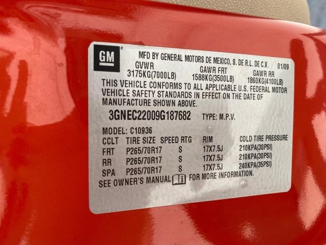 2009 Inferno Orange Metallic /Dark Cashmere/Light Cashmere Chevrolet Avalanche LT PU LOW MILES 58,696 (3GNEC22009G) with an 5.3L Vortec 1000 V8 SFI Flex-Fuel Engine engine, Automatic transmission, located at 4701 North Dixie Hwy, Pompano Beach, FL, 33064, (954) 422-2889, 26.240938, -80.123474 - OUR WEBPAGE FLORIDACARS1.COM HAS OVER 100 PHOTOS AND FREE CARFAX LINK 2009 Chevrolet Avalanche LT Sport Pickup 5.3L V8 F OHV 16V Flex Fuel 20 MPG Rear Wheel Drive Features 20 Inch Plus Wheels ABS Brakes Air Conditioning Alloy Wheels AM/FM Stereo Automatic Transmission Auxiliary Audio Input Bed Cover- Photo#74