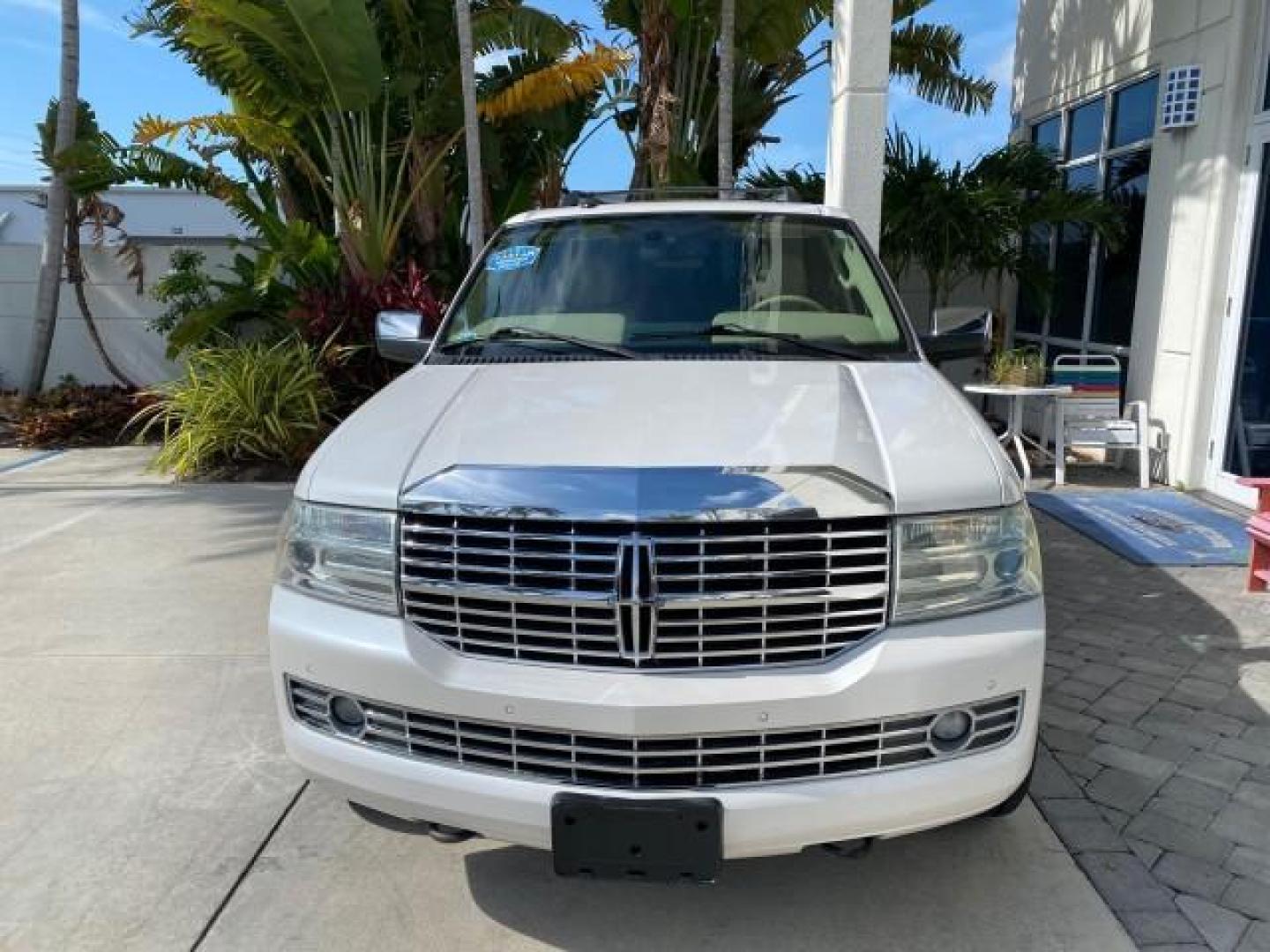 2010 White Platinum Tri-Coat Metallic /Camel Lincoln Navigator 4WD SUNROOF LOW MILES 31,209 (5LMJJ2J50AE) with an 5.4L SOHC 24-Valve V8 FFV Engine engine, Automatic transmission, located at 4701 North Dixie Hwy, Pompano Beach, FL, 33064, (954) 422-2889, 26.240938, -80.123474 - OUR WEBPAGE FLORIDACARS1.COM HAS OVER 100 PHOTOS AND FREE CARFAX LINK 2010 Lincoln Navigator 4 Door Wagon/Sport Utility 5.4L V8 F SOHC 24V Flex Fuel 18 MPG Rear Wheel Drive w/ 4X4 Features 20 Inch Plus Wheels 4WD/AWD A/C Seat(s) ABS Brakes Air Conditioning Alloy Wheels AM/FM Stereo Automatic Transmi- Photo#2
