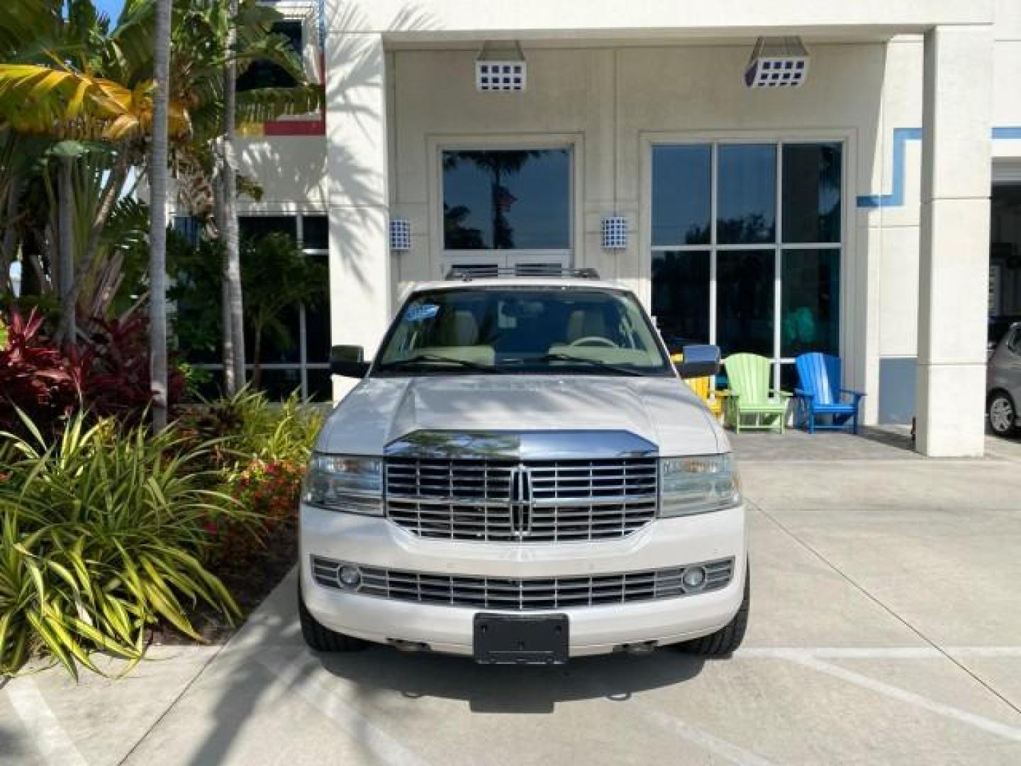 2010 White Platinum Tri-Coat Metallic /Camel Lincoln Navigator 4WD SUNROOF LOW MILES 31,209 (5LMJJ2J50AE) with an 5.4L SOHC 24-Valve V8 FFV Engine engine, Automatic transmission, located at 4701 North Dixie Hwy, Pompano Beach, FL, 33064, (954) 422-2889, 26.240938, -80.123474 - OUR WEBPAGE FLORIDACARS1.COM HAS OVER 100 PHOTOS AND FREE CARFAX LINK 2010 Lincoln Navigator 4 Door Wagon/Sport Utility 5.4L V8 F SOHC 24V Flex Fuel 18 MPG Rear Wheel Drive w/ 4X4 Features 20 Inch Plus Wheels 4WD/AWD A/C Seat(s) ABS Brakes Air Conditioning Alloy Wheels AM/FM Stereo Automatic Transmi- Photo#26