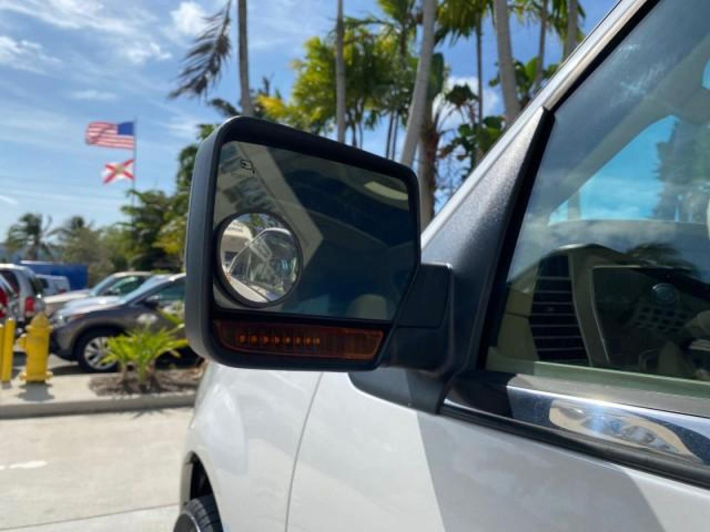 2010 White Platinum Tri-Coat Metallic /Camel Lincoln Navigator 4WD SUNROOF LOW MILES 31,209 (5LMJJ2J50AE) with an 5.4L SOHC 24-Valve V8 FFV Engine engine, Automatic transmission, located at 4701 North Dixie Hwy, Pompano Beach, FL, 33064, (954) 422-2889, 26.240938, -80.123474 - OUR WEBPAGE FLORIDACARS1.COM HAS OVER 100 PHOTOS AND FREE CARFAX LINK 2010 Lincoln Navigator 4 Door Wagon/Sport Utility 5.4L V8 F SOHC 24V Flex Fuel 18 MPG Rear Wheel Drive w/ 4X4 Features 20 Inch Plus Wheels 4WD/AWD A/C Seat(s) ABS Brakes Air Conditioning Alloy Wheels AM/FM Stereo Automatic Transmi- Photo#39