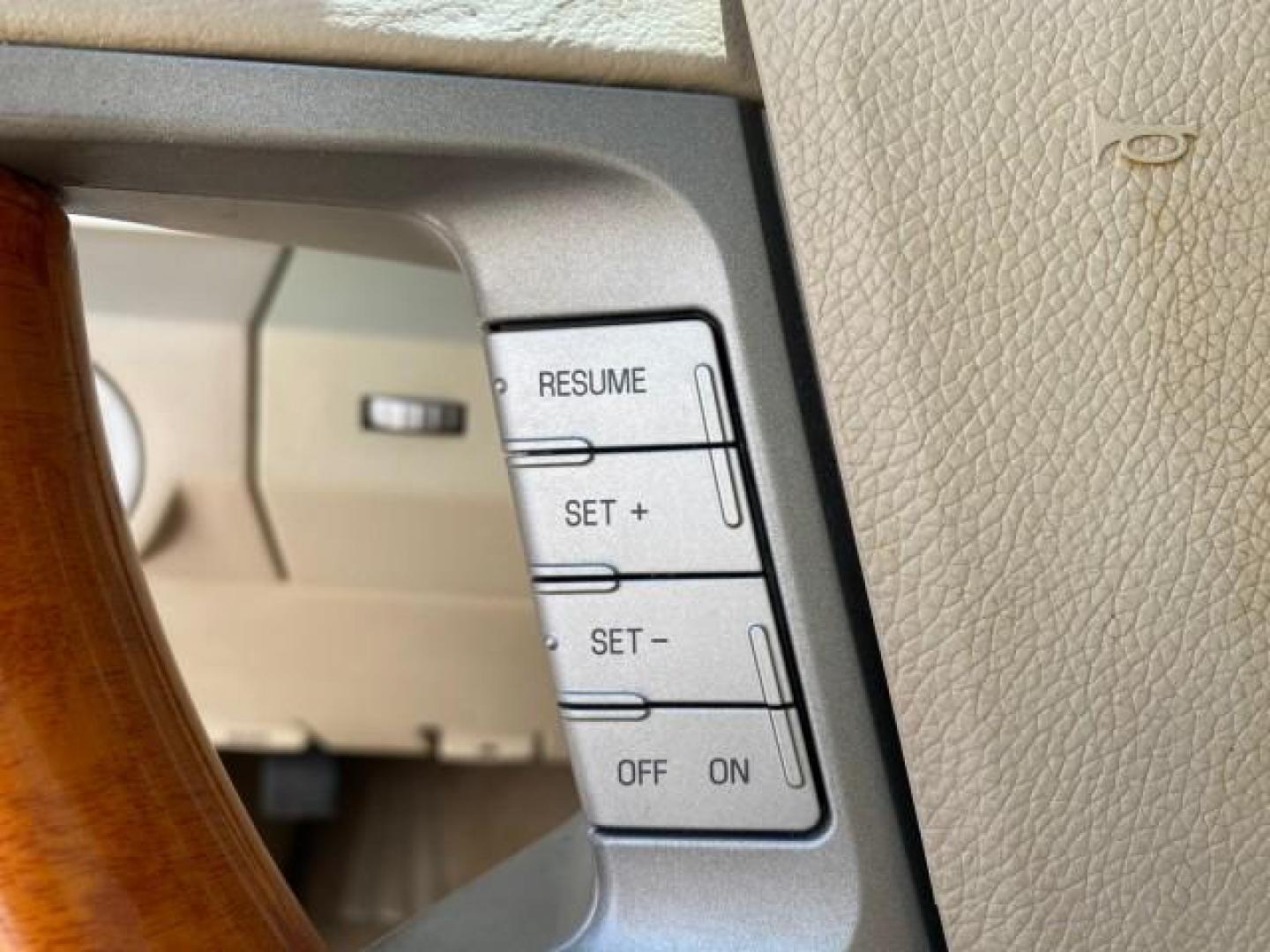 2010 White Platinum Tri-Coat Metallic /Camel Lincoln Navigator 4WD SUNROOF LOW MILES 31,209 (5LMJJ2J50AE) with an 5.4L SOHC 24-Valve V8 FFV Engine engine, Automatic transmission, located at 4701 North Dixie Hwy, Pompano Beach, FL, 33064, (954) 422-2889, 26.240938, -80.123474 - OUR WEBPAGE FLORIDACARS1.COM HAS OVER 100 PHOTOS AND FREE CARFAX LINK 2010 Lincoln Navigator 4 Door Wagon/Sport Utility 5.4L V8 F SOHC 24V Flex Fuel 18 MPG Rear Wheel Drive w/ 4X4 Features 20 Inch Plus Wheels 4WD/AWD A/C Seat(s) ABS Brakes Air Conditioning Alloy Wheels AM/FM Stereo Automatic Transmi- Photo#51