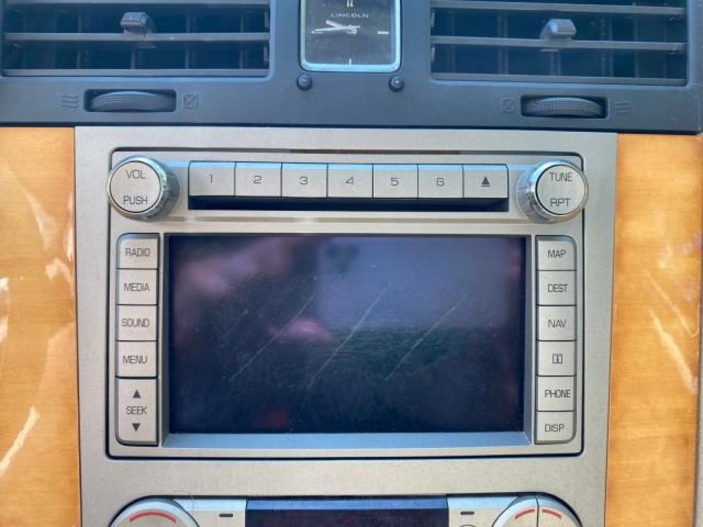 2010 White Platinum Tri-Coat Metallic /Camel Lincoln Navigator 4WD SUNROOF LOW MILES 31,209 (5LMJJ2J50AE) with an 5.4L SOHC 24-Valve V8 FFV Engine engine, Automatic transmission, located at 4701 North Dixie Hwy, Pompano Beach, FL, 33064, (954) 422-2889, 26.240938, -80.123474 - OUR WEBPAGE FLORIDACARS1.COM HAS OVER 100 PHOTOS AND FREE CARFAX LINK 2010 Lincoln Navigator 4 Door Wagon/Sport Utility 5.4L V8 F SOHC 24V Flex Fuel 18 MPG Rear Wheel Drive w/ 4X4 Features 20 Inch Plus Wheels 4WD/AWD A/C Seat(s) ABS Brakes Air Conditioning Alloy Wheels AM/FM Stereo Automatic Transmi- Photo#60