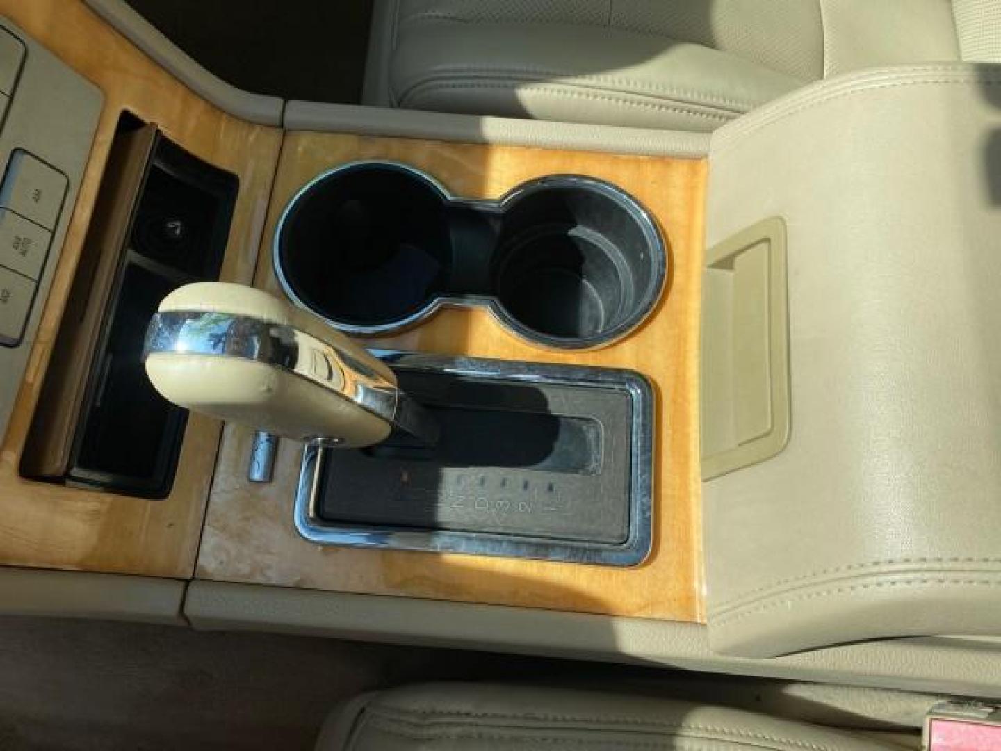 2010 White Platinum Tri-Coat Metallic /Camel Lincoln Navigator 4WD SUNROOF LOW MILES 31,209 (5LMJJ2J50AE) with an 5.4L SOHC 24-Valve V8 FFV Engine engine, Automatic transmission, located at 4701 North Dixie Hwy, Pompano Beach, FL, 33064, (954) 422-2889, 26.240938, -80.123474 - OUR WEBPAGE FLORIDACARS1.COM HAS OVER 100 PHOTOS AND FREE CARFAX LINK 2010 Lincoln Navigator 4 Door Wagon/Sport Utility 5.4L V8 F SOHC 24V Flex Fuel 18 MPG Rear Wheel Drive w/ 4X4 Features 20 Inch Plus Wheels 4WD/AWD A/C Seat(s) ABS Brakes Air Conditioning Alloy Wheels AM/FM Stereo Automatic Transmi- Photo#64