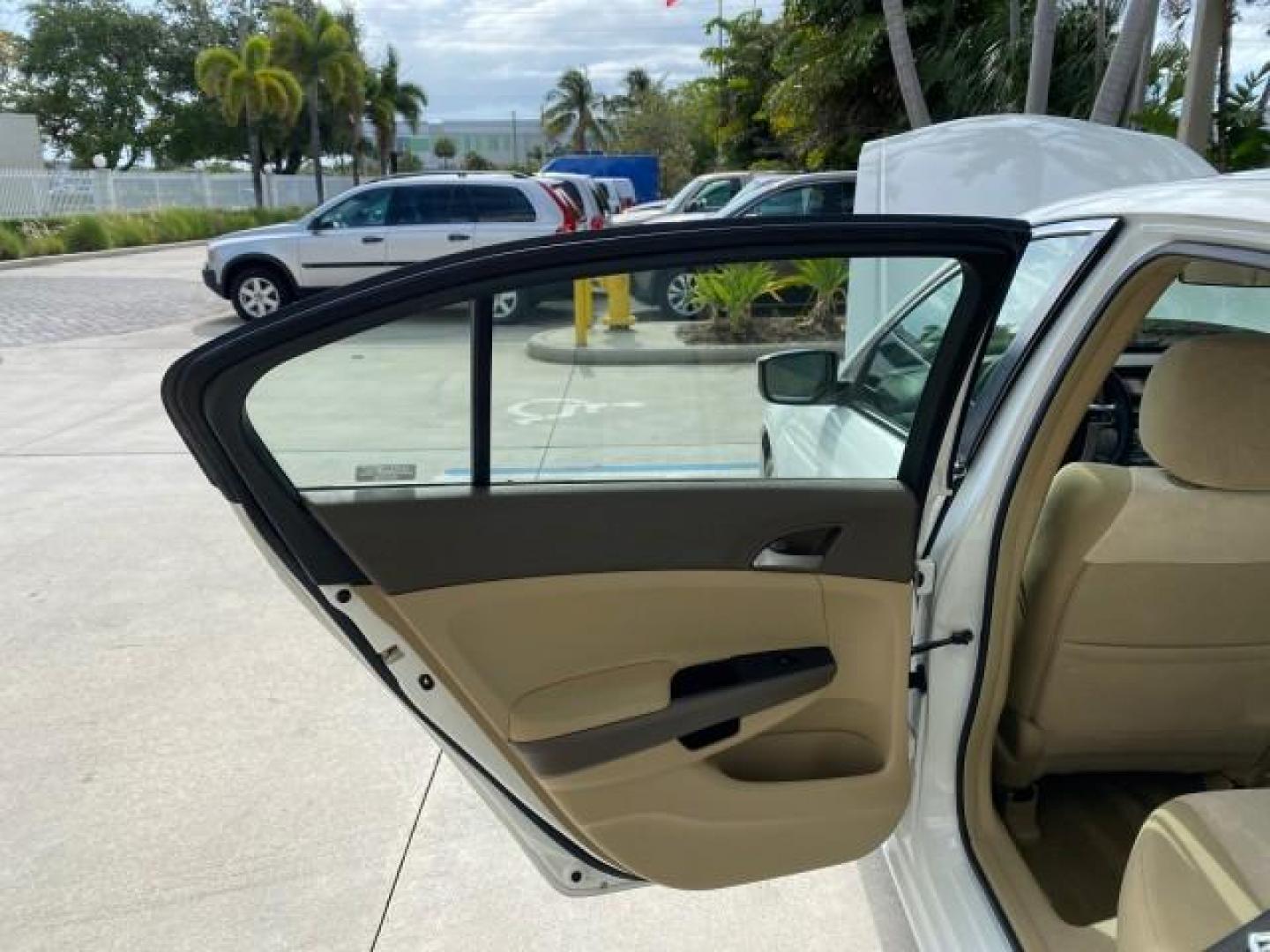 2008 Taffeta White /Ivory Honda Accord Sdn LX-P LOW MILES 49,816 1 OWNER (JHMCP26428C) with an 2.4L DOHC MPFI 16-Valve i-VTEC I4 Engine engine, Automatic transmission, located at 4701 North Dixie Hwy, Pompano Beach, FL, 33064, (954) 422-2889, 26.240938, -80.123474 - OUR WEBPAGE FLORIDACARS1.COM HAS OVER 100 PHOTOS AND FREE CARFAX LINK 2008 Honda Accord LX-P Sedan 4 DR 2.4L I4 F DOHC 16V Gasoline 31 MPG Front Wheel Drive Features ABS Brakes Air Conditioning Alloy Wheels AM/FM Stereo Automatic Transmission Auxiliary Audio Input CD Audio Cloth Seats Cruise Control- Photo#13