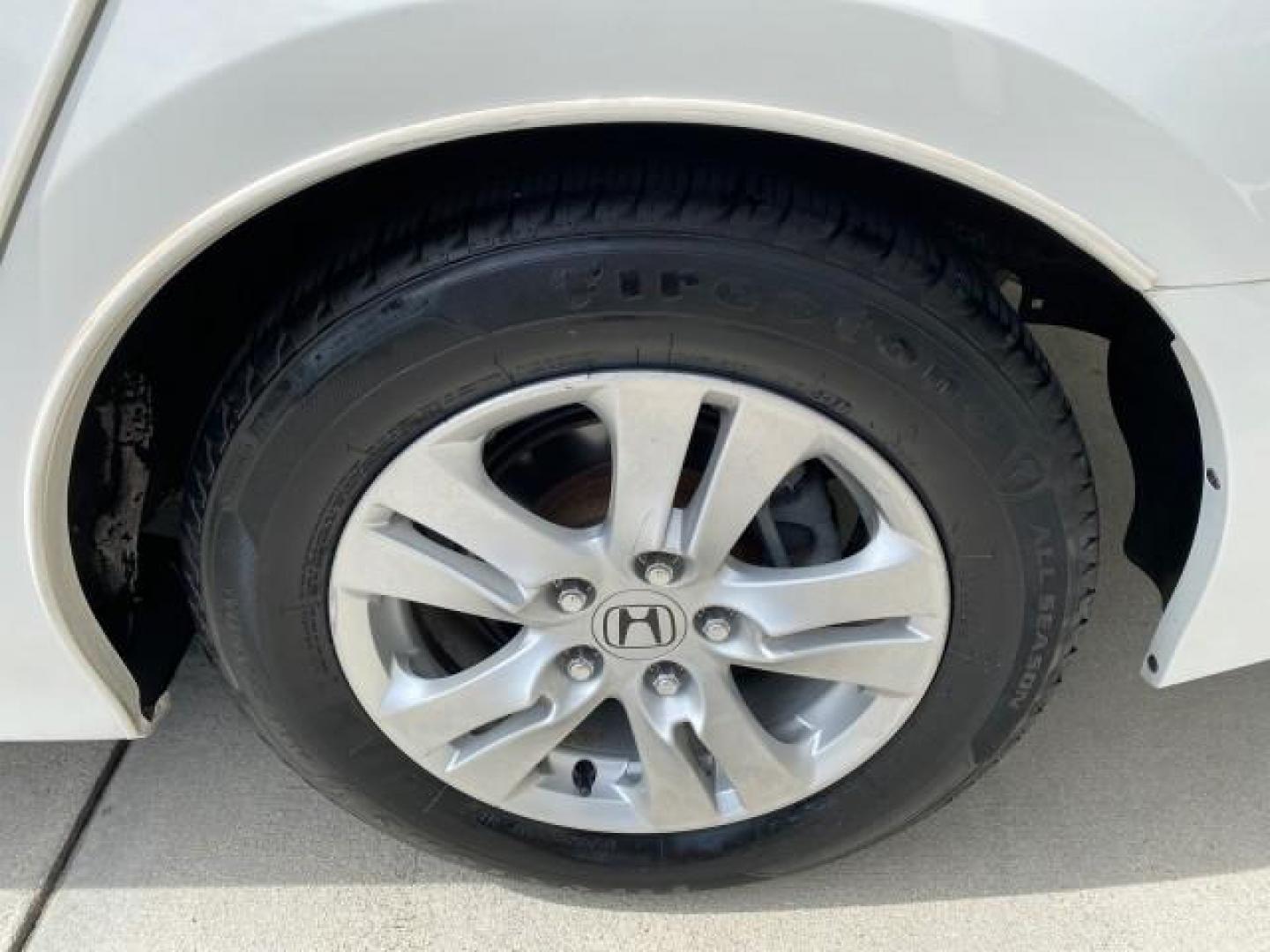 2008 Taffeta White /Ivory Honda Accord Sdn LX-P LOW MILES 49,816 1 OWNER (JHMCP26428C) with an 2.4L DOHC MPFI 16-Valve i-VTEC I4 Engine engine, Automatic transmission, located at 4701 North Dixie Hwy, Pompano Beach, FL, 33064, (954) 422-2889, 26.240938, -80.123474 - OUR WEBPAGE FLORIDACARS1.COM HAS OVER 100 PHOTOS AND FREE CARFAX LINK 2008 Honda Accord LX-P Sedan 4 DR 2.4L I4 F DOHC 16V Gasoline 31 MPG Front Wheel Drive Features ABS Brakes Air Conditioning Alloy Wheels AM/FM Stereo Automatic Transmission Auxiliary Audio Input CD Audio Cloth Seats Cruise Control- Photo#82