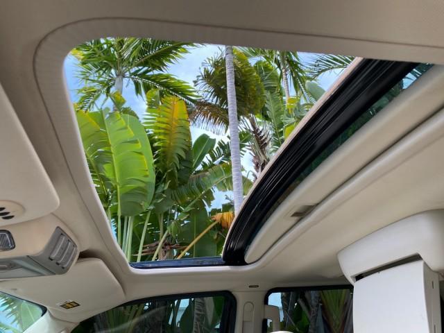2004 Black /Light Parchment Lincoln Navigator LOW MILES 67,511 SUNROOF (5LMFU27R54L) with an 5.4L DOHC 32-Valve V8 Intech Engine engine, Automatic transmission, located at 4701 North Dixie Hwy, Pompano Beach, FL, 33064, (954) 422-2889, 26.240938, -80.123474 - OUR WEBPAGE FLORIDACARS1.COM HAS OVER 100 PHOTOS AND FREE CARFAX LINK 2004 Lincoln Navigator 4 Door Wagon/Sport Utility 5.4L V8 F DOHC Gasoline 17 MPG Rear Wheel Drive Features A/C Seat(s) ABS Brakes Air Conditioning Alloy Wheels AM/FM Stereo Automatic Transmission CD Audio Cruise Control Fold-Away- Photo#68