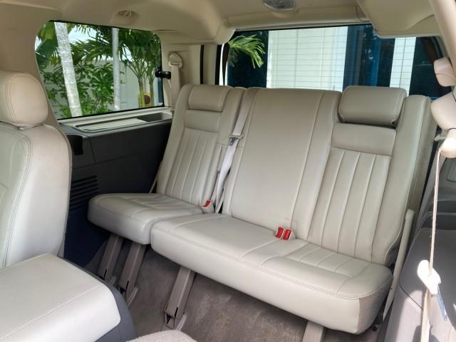 2004 Black /Light Parchment Lincoln Navigator LOW MILES 67,511 SUNROOF (5LMFU27R54L) with an 5.4L DOHC 32-Valve V8 Intech Engine engine, Automatic transmission, located at 4701 North Dixie Hwy, Pompano Beach, FL, 33064, (954) 422-2889, 26.240938, -80.123474 - OUR WEBPAGE FLORIDACARS1.COM HAS OVER 100 PHOTOS AND FREE CARFAX LINK 2004 Lincoln Navigator 4 Door Wagon/Sport Utility 5.4L V8 F DOHC Gasoline 17 MPG Rear Wheel Drive Features A/C Seat(s) ABS Brakes Air Conditioning Alloy Wheels AM/FM Stereo Automatic Transmission CD Audio Cruise Control Fold-Away- Photo#90