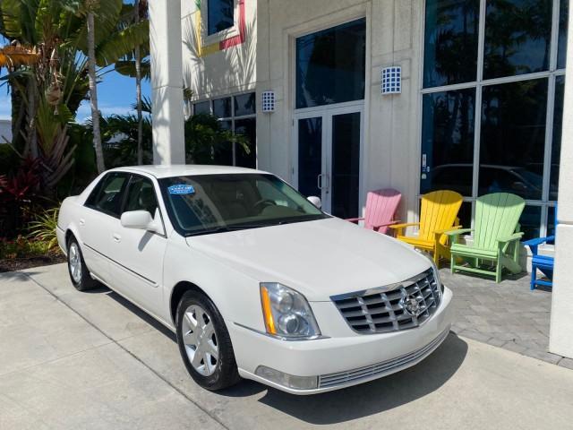 2006 Glacier White /Cashmere Cadillac DTS LOW MILES 58,287 (1G6KD57Y96U) with an 4.6L DOHC V8 Northstar Engine engine, Automatic transmission, located at 4701 North Dixie Hwy, Pompano Beach, FL, 33064, (954) 422-2889, 26.240938, -80.123474 - OUR WEBPAGE FLORIDACARS1.COM HAS OVER 100 PHOTOS AND FREE CARFAX LINK 2006 Cadillac DTS Sedan 4 DR 4.6L V8 F Gasoline 25 MPG Front Wheel Drive Features ABS Brakes Air Conditioning Alloy Wheels AM/FM Stereo Automatic Transmission Bluetooth Technology CD Audio Cruise Control Leather Seats Overhead Air- Photo#1