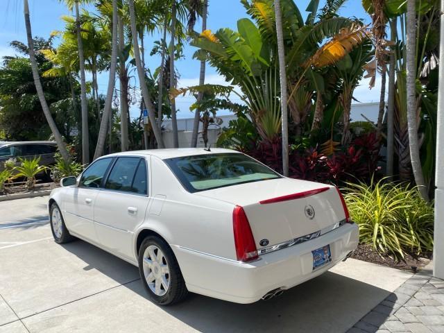 2006 Glacier White /Cashmere Cadillac DTS LOW MILES 58,287 (1G6KD57Y96U) with an 4.6L DOHC V8 Northstar Engine engine, Automatic transmission, located at 4701 North Dixie Hwy, Pompano Beach, FL, 33064, (954) 422-2889, 26.240938, -80.123474 - OUR WEBPAGE FLORIDACARS1.COM HAS OVER 100 PHOTOS AND FREE CARFAX LINK 2006 Cadillac DTS Sedan 4 DR 4.6L V8 F Gasoline 25 MPG Front Wheel Drive Features ABS Brakes Air Conditioning Alloy Wheels AM/FM Stereo Automatic Transmission Bluetooth Technology CD Audio Cruise Control Leather Seats Overhead Air- Photo#5