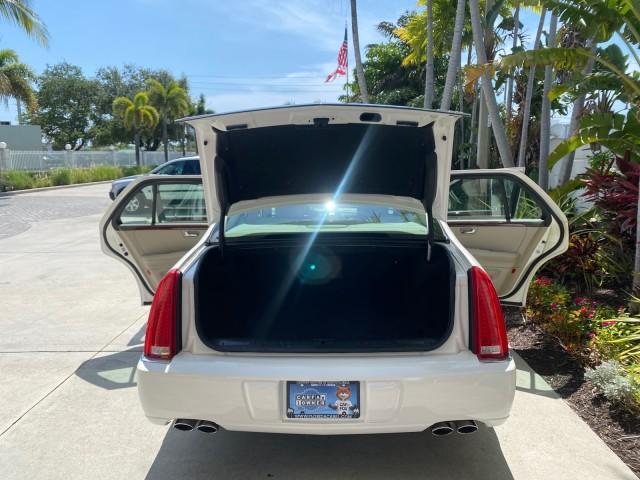 2006 Glacier White /Cashmere Cadillac DTS LOW MILES 58,287 (1G6KD57Y96U) with an 4.6L DOHC V8 Northstar Engine engine, Automatic transmission, located at 4701 North Dixie Hwy, Pompano Beach, FL, 33064, (954) 422-2889, 26.240938, -80.123474 - OUR WEBPAGE FLORIDACARS1.COM HAS OVER 100 PHOTOS AND FREE CARFAX LINK 2006 Cadillac DTS Sedan 4 DR 4.6L V8 F Gasoline 25 MPG Front Wheel Drive Features ABS Brakes Air Conditioning Alloy Wheels AM/FM Stereo Automatic Transmission Bluetooth Technology CD Audio Cruise Control Leather Seats Overhead Air- Photo#15