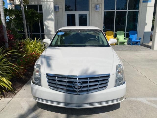 2006 Glacier White /Cashmere Cadillac DTS LOW MILES 58,287 (1G6KD57Y96U) with an 4.6L DOHC V8 Northstar Engine engine, Automatic transmission, located at 4701 North Dixie Hwy, Pompano Beach, FL, 33064, (954) 422-2889, 26.240938, -80.123474 - OUR WEBPAGE FLORIDACARS1.COM HAS OVER 100 PHOTOS AND FREE CARFAX LINK 2006 Cadillac DTS Sedan 4 DR 4.6L V8 F Gasoline 25 MPG Front Wheel Drive Features ABS Brakes Air Conditioning Alloy Wheels AM/FM Stereo Automatic Transmission Bluetooth Technology CD Audio Cruise Control Leather Seats Overhead Air- Photo#27