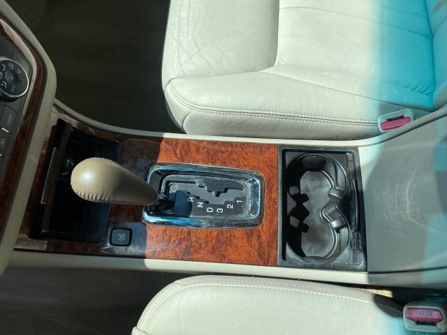 2006 Glacier White /Cashmere Cadillac DTS LOW MILES 58,287 (1G6KD57Y96U) with an 4.6L DOHC V8 Northstar Engine engine, Automatic transmission, located at 4701 North Dixie Hwy, Pompano Beach, FL, 33064, (954) 422-2889, 26.240938, -80.123474 - OUR WEBPAGE FLORIDACARS1.COM HAS OVER 100 PHOTOS AND FREE CARFAX LINK 2006 Cadillac DTS Sedan 4 DR 4.6L V8 F Gasoline 25 MPG Front Wheel Drive Features ABS Brakes Air Conditioning Alloy Wheels AM/FM Stereo Automatic Transmission Bluetooth Technology CD Audio Cruise Control Leather Seats Overhead Air- Photo#61