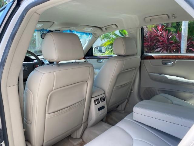 2006 Glacier White /Cashmere Cadillac DTS LOW MILES 58,287 (1G6KD57Y96U) with an 4.6L DOHC V8 Northstar Engine engine, Automatic transmission, located at 4701 North Dixie Hwy, Pompano Beach, FL, 33064, (954) 422-2889, 26.240938, -80.123474 - OUR WEBPAGE FLORIDACARS1.COM HAS OVER 100 PHOTOS AND FREE CARFAX LINK 2006 Cadillac DTS Sedan 4 DR 4.6L V8 F Gasoline 25 MPG Front Wheel Drive Features ABS Brakes Air Conditioning Alloy Wheels AM/FM Stereo Automatic Transmission Bluetooth Technology CD Audio Cruise Control Leather Seats Overhead Air- Photo#79