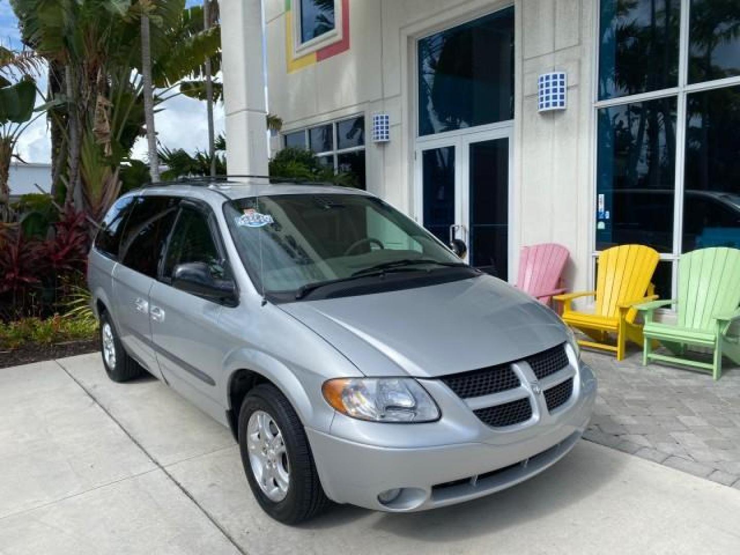 2003 Bright Silver Metallic /Taupe Dodge Caravan Sport LOW MILES 45,416 1 OWNER (2D4GP44L83R) with an 3.8L SMPI V6 Engine engine, Automatic transmission, located at 4701 North Dixie Hwy, Pompano Beach, FL, 33064, (954) 422-2889, 26.240938, -80.123474 - OUR WEBPAGE FLORIDACARS1.COM HAS OVER 100 PHOTOS AND FREE CARFAX LINK 2003 Dodge Grand Caravan Sport 1 OWNER Van 3.8L V6 F OHV 12V Gasoline 25 MPG Front Wheel Drive Features ABS Brakes Air Conditioning Alloy Wheels AM/FM Stereo Automatic Transmission Cassette Player CD Audio Cloth Seats Cruise Contr- Photo#1