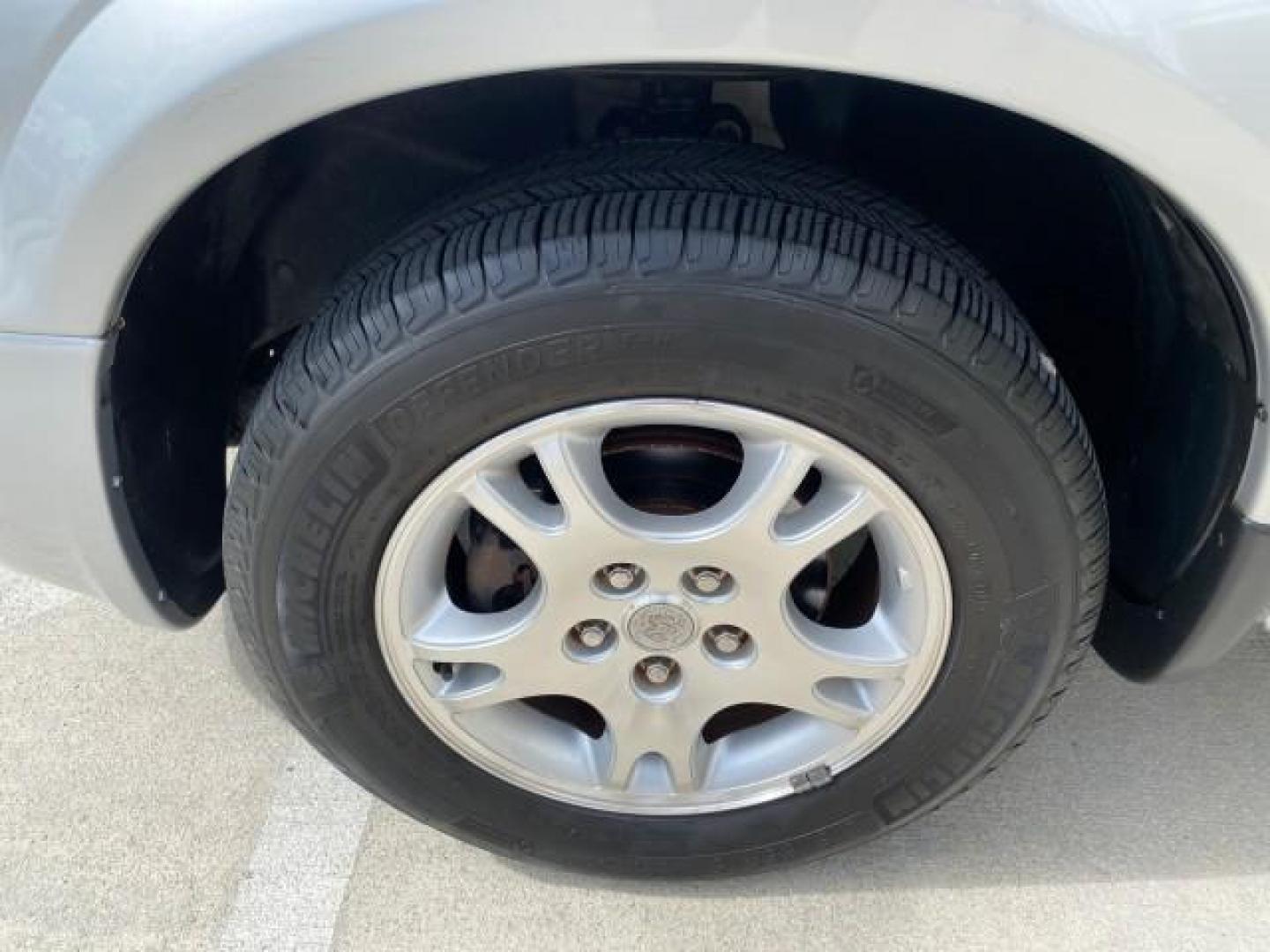 2003 Bright Silver Metallic /Taupe Dodge Caravan Sport LOW MILES 45,416 1 OWNER (2D4GP44L83R) with an 3.8L SMPI V6 Engine engine, Automatic transmission, located at 4701 North Dixie Hwy, Pompano Beach, FL, 33064, (954) 422-2889, 26.240938, -80.123474 - OUR WEBPAGE FLORIDACARS1.COM HAS OVER 100 PHOTOS AND FREE CARFAX LINK 2003 Dodge Grand Caravan Sport 1 OWNER Van 3.8L V6 F OHV 12V Gasoline 25 MPG Front Wheel Drive Features ABS Brakes Air Conditioning Alloy Wheels AM/FM Stereo Automatic Transmission Cassette Player CD Audio Cloth Seats Cruise Contr- Photo#19