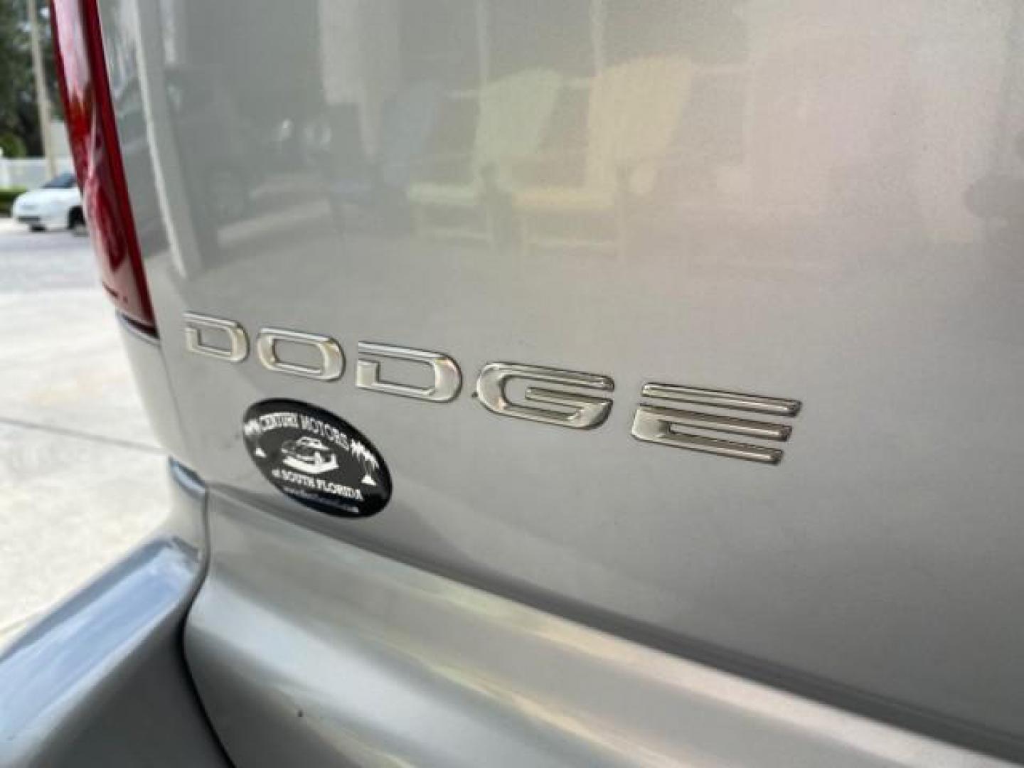 2003 Bright Silver Metallic /Taupe Dodge Caravan Sport LOW MILES 45,416 1 OWNER (2D4GP44L83R) with an 3.8L SMPI V6 Engine engine, Automatic transmission, located at 4701 North Dixie Hwy, Pompano Beach, FL, 33064, (954) 422-2889, 26.240938, -80.123474 - OUR WEBPAGE FLORIDACARS1.COM HAS OVER 100 PHOTOS AND FREE CARFAX LINK 2003 Dodge Grand Caravan Sport 1 OWNER Van 3.8L V6 F OHV 12V Gasoline 25 MPG Front Wheel Drive Features ABS Brakes Air Conditioning Alloy Wheels AM/FM Stereo Automatic Transmission Cassette Player CD Audio Cloth Seats Cruise Contr- Photo#91