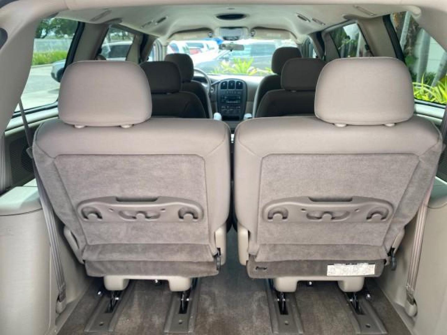 2003 Bright Silver Metallic /Taupe Dodge Caravan Sport LOW MILES 45,416 1 OWNER (2D4GP44L83R) with an 3.8L SMPI V6 Engine engine, Automatic transmission, located at 4701 North Dixie Hwy, Pompano Beach, FL, 33064, (954) 422-2889, 26.240938, -80.123474 - OUR WEBPAGE FLORIDACARS1.COM HAS OVER 100 PHOTOS AND FREE CARFAX LINK 2003 Dodge Grand Caravan Sport 1 OWNER Van 3.8L V6 F OHV 12V Gasoline 25 MPG Front Wheel Drive Features ABS Brakes Air Conditioning Alloy Wheels AM/FM Stereo Automatic Transmission Cassette Player CD Audio Cloth Seats Cruise Contr- Photo#95