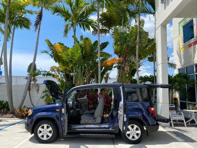 2010 Royal Blue Pearl /Gray Honda Element EX 1 OWNER LOW MILES 87,959 (5J6YH1H78AL) with an 2.4L DOHC MPFI 16-Valve i-VTEC I4 Engine engine, Automatic transmission, located at 4701 North Dixie Hwy, Pompano Beach, FL, 33064, (954) 422-2889, 26.240938, -80.123474 - OUR WEBPAGE FLORIDACARS1.COM HAS OVER 100 PHOTOS AND FREE CARFAX LINK 2010 Honda Element EX 1 OWNER 4 Door Wagon/Sport Utility 2.4L I4 F DOHC 16V Gasoline 25 MPG Front Wheel Drive Features ABS Brakes Air Conditioning Alloy Wheels AM/FM Stereo Automatic Transmission Auxiliary Audio Input CD Audio Clo- Photo#8
